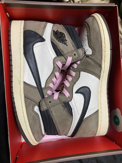 Travis Scott × Nike Air Jordan 1 Retro High OG TS SP "Sail/Dark Mocha"