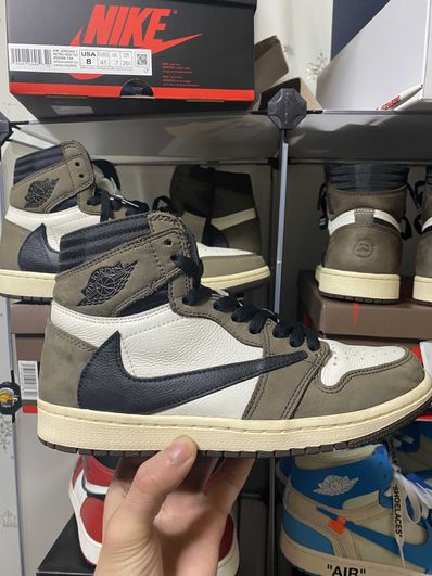Travis Scott × Nike Air Jordan 1 Retro High OG TS SP "Sail/Dark Mocha"
