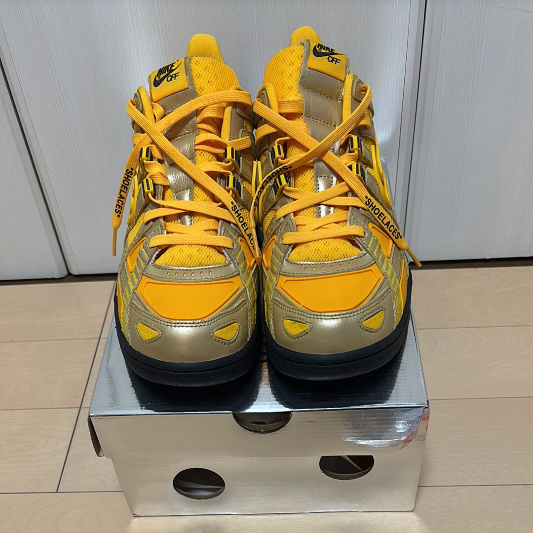 Off-White × Nike Air Rubber Dunk "University Gold"