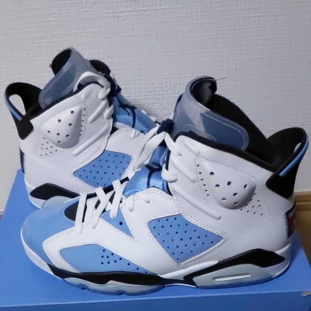 Nike Air Jordan 6 "UNC"