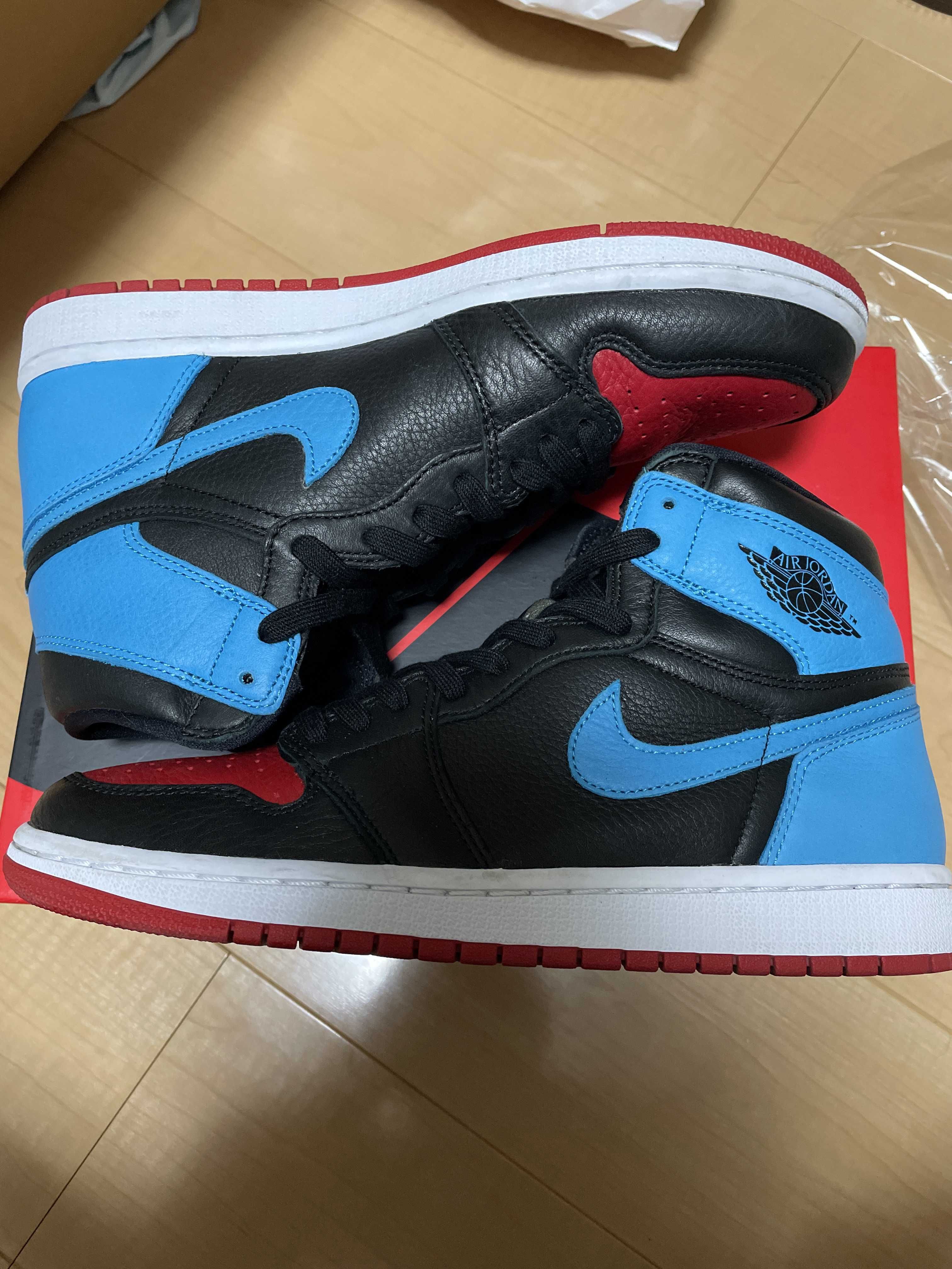 Nike Women's Air Jordan 1 High OG "UNC to Chicago"