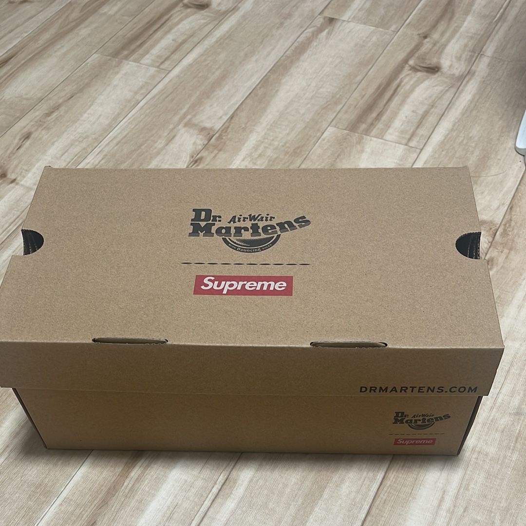 Supreme × Dr.Martens Studded Penton Loafer "Black" 25SS Week 13