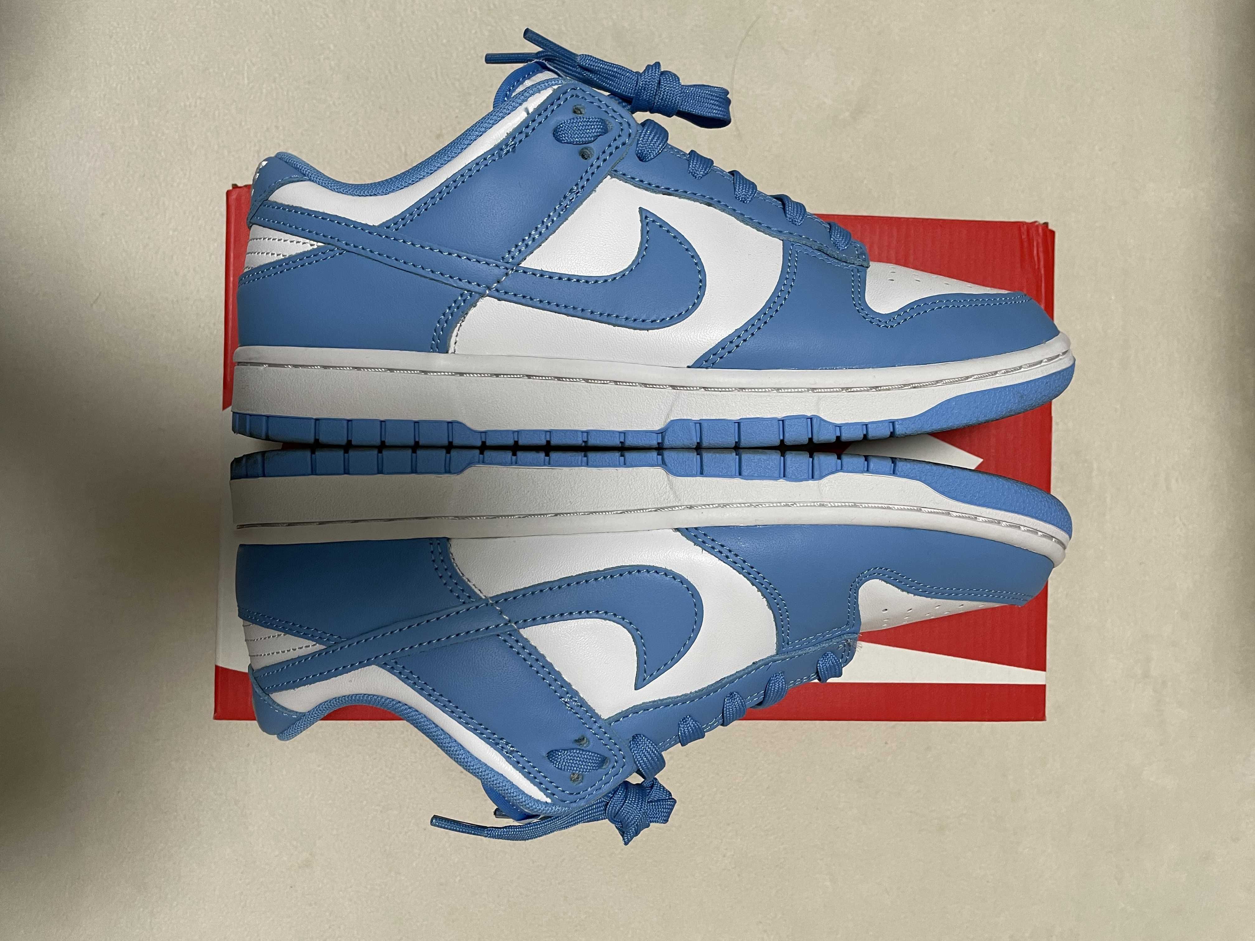 Nike Dunk Low "University Blue"