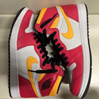 Nike Air Jordan 1 High OG "Light Fusion Red"