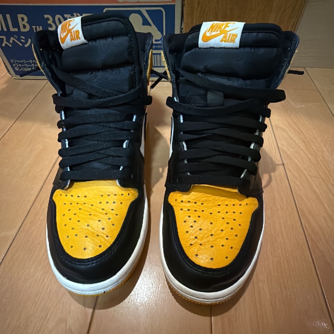 Nike Air Jordan 1 Retro High OG "Taxi"