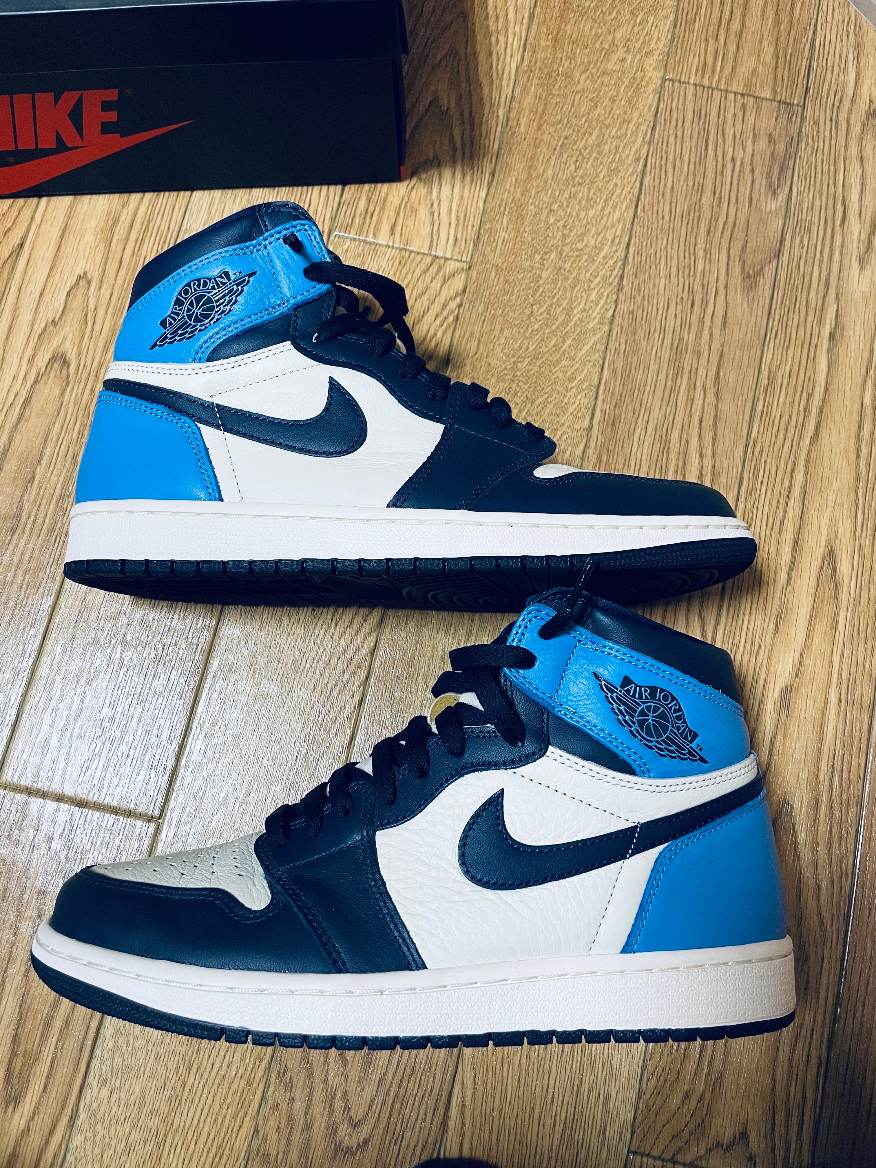 Nike Air Jordan 1 Retro High OG "Obsidian/University Blue"