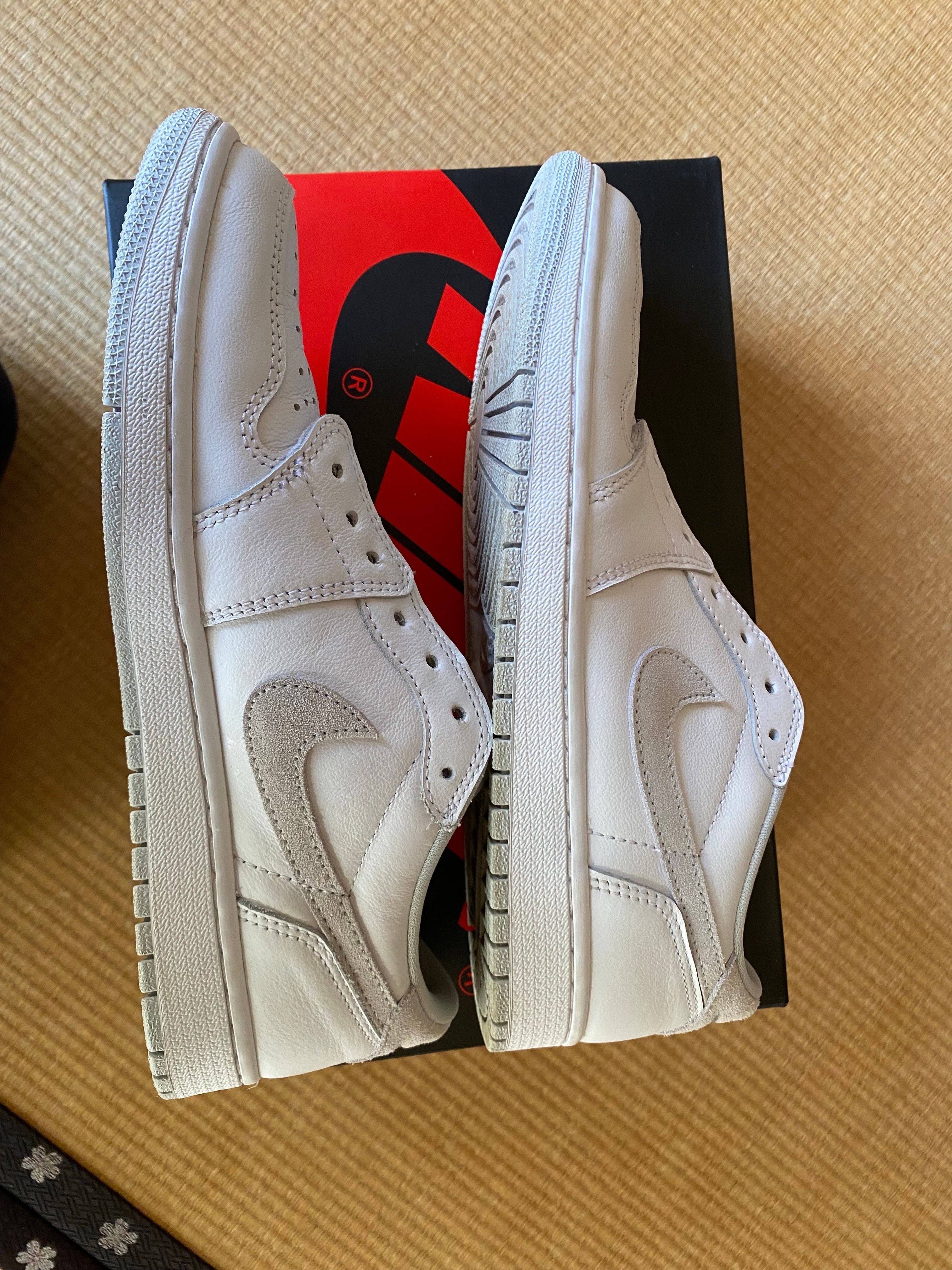 Nike Air Jordan 1 Low OG "Neutral Grey"