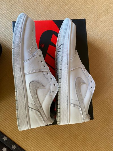 Nike Air Jordan 1 Low OG "Neutral Grey"