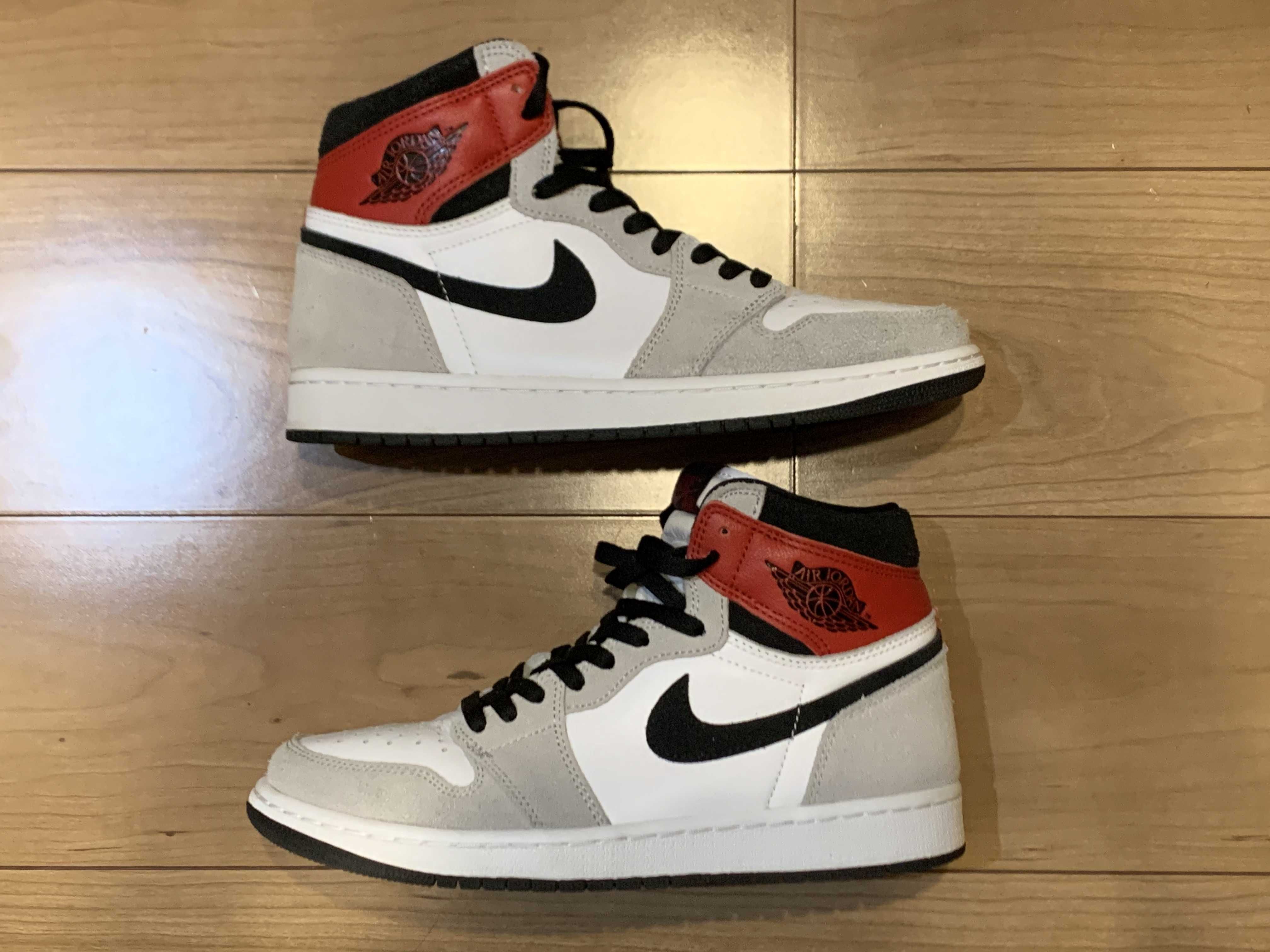 Nike Air Jordan 1 High OG "White/Black/Light Smoke Grey"
