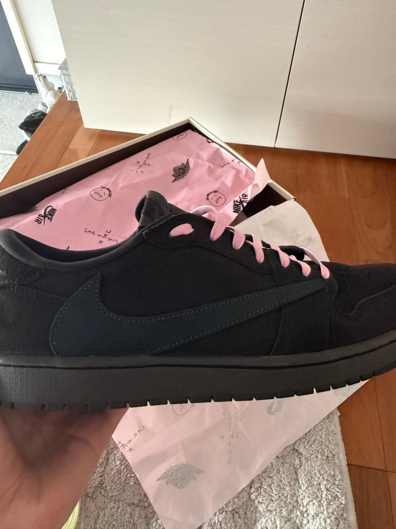Travis Scott × Nike Air Jordan 1 Low OG SP "Velvet Brown and Dark Mocha"