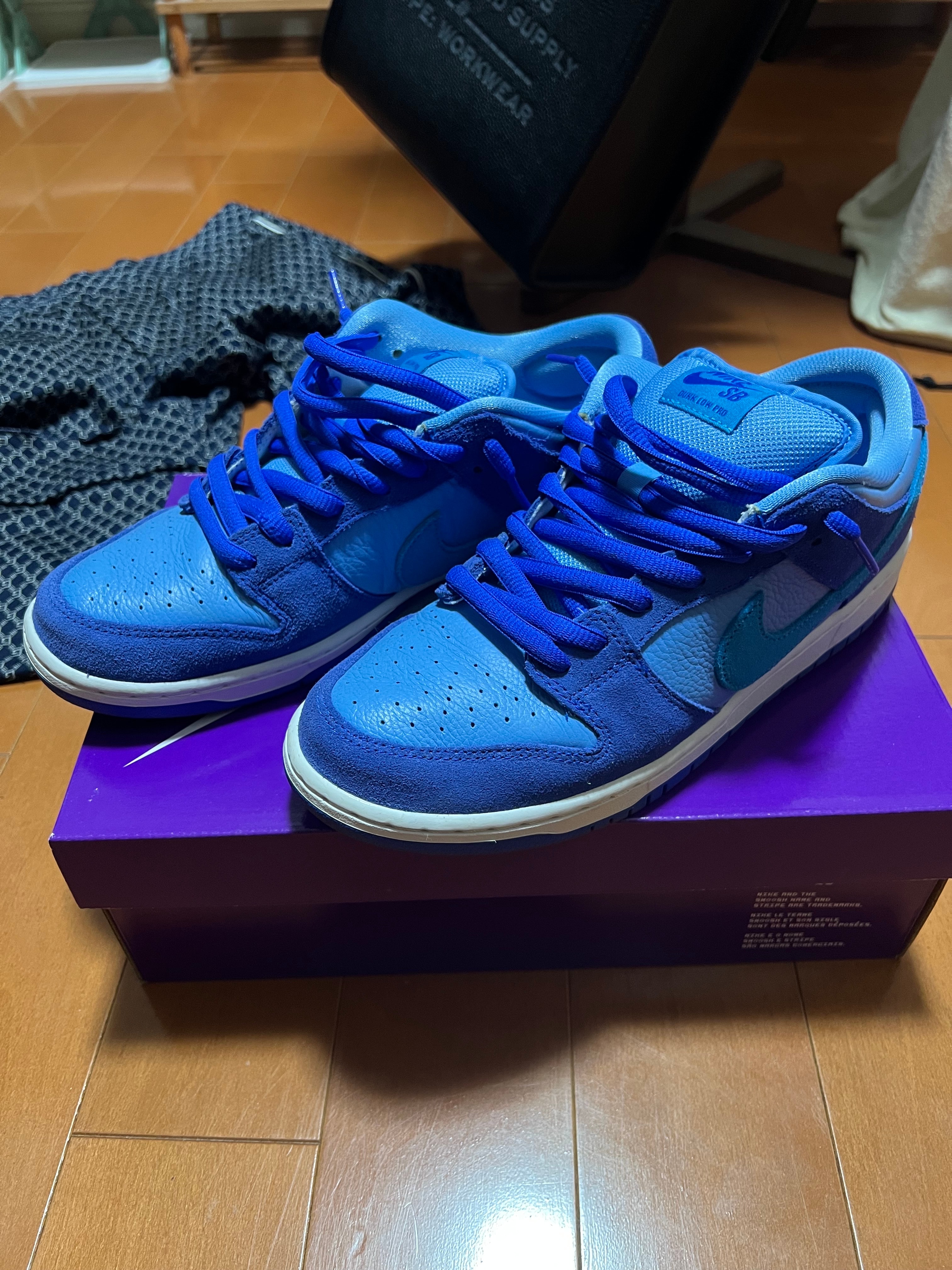 Nike SB Dunk Low "Blue Raspberry"