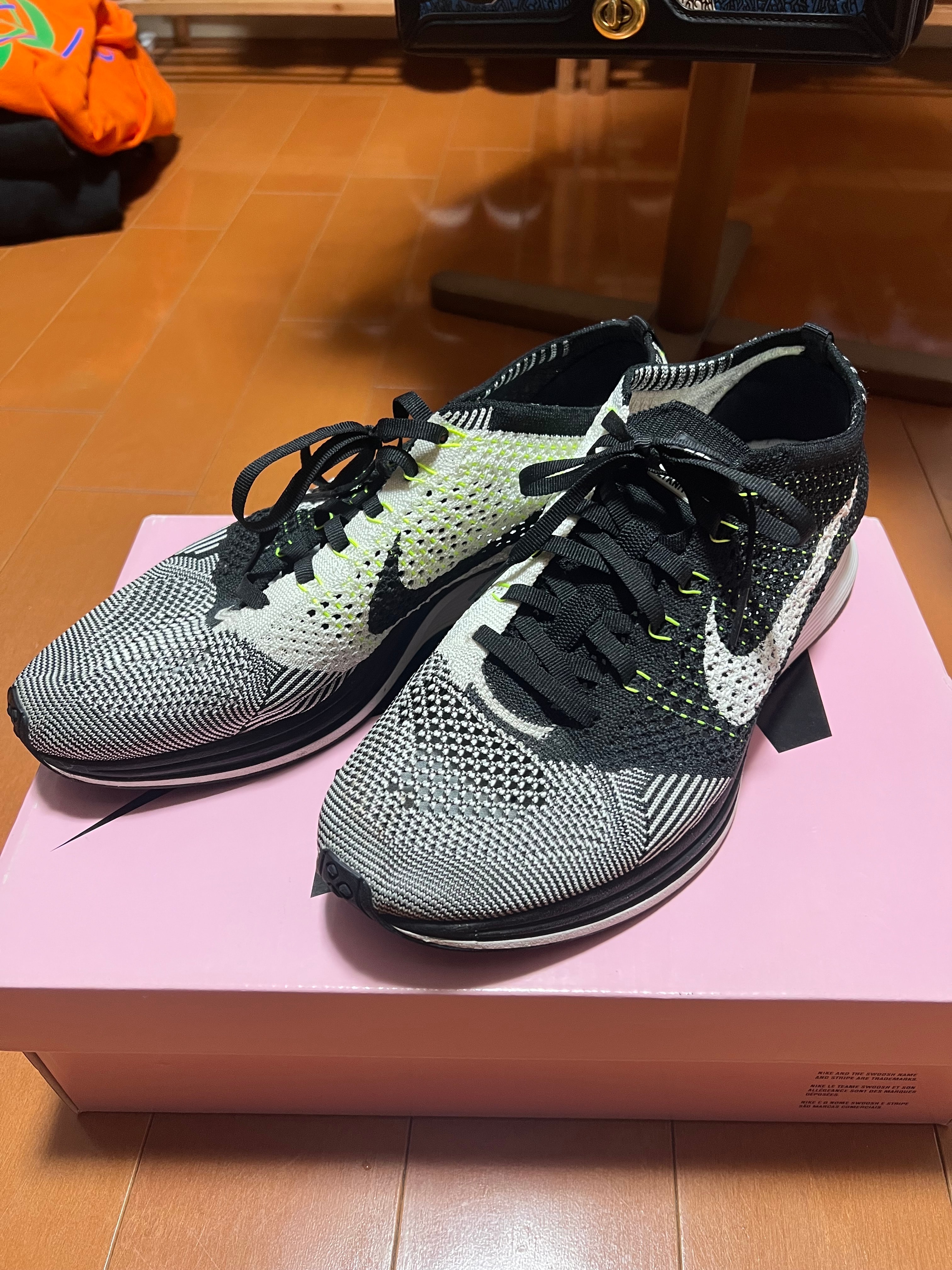 Nike Flyknit Racer "Black White Volt"