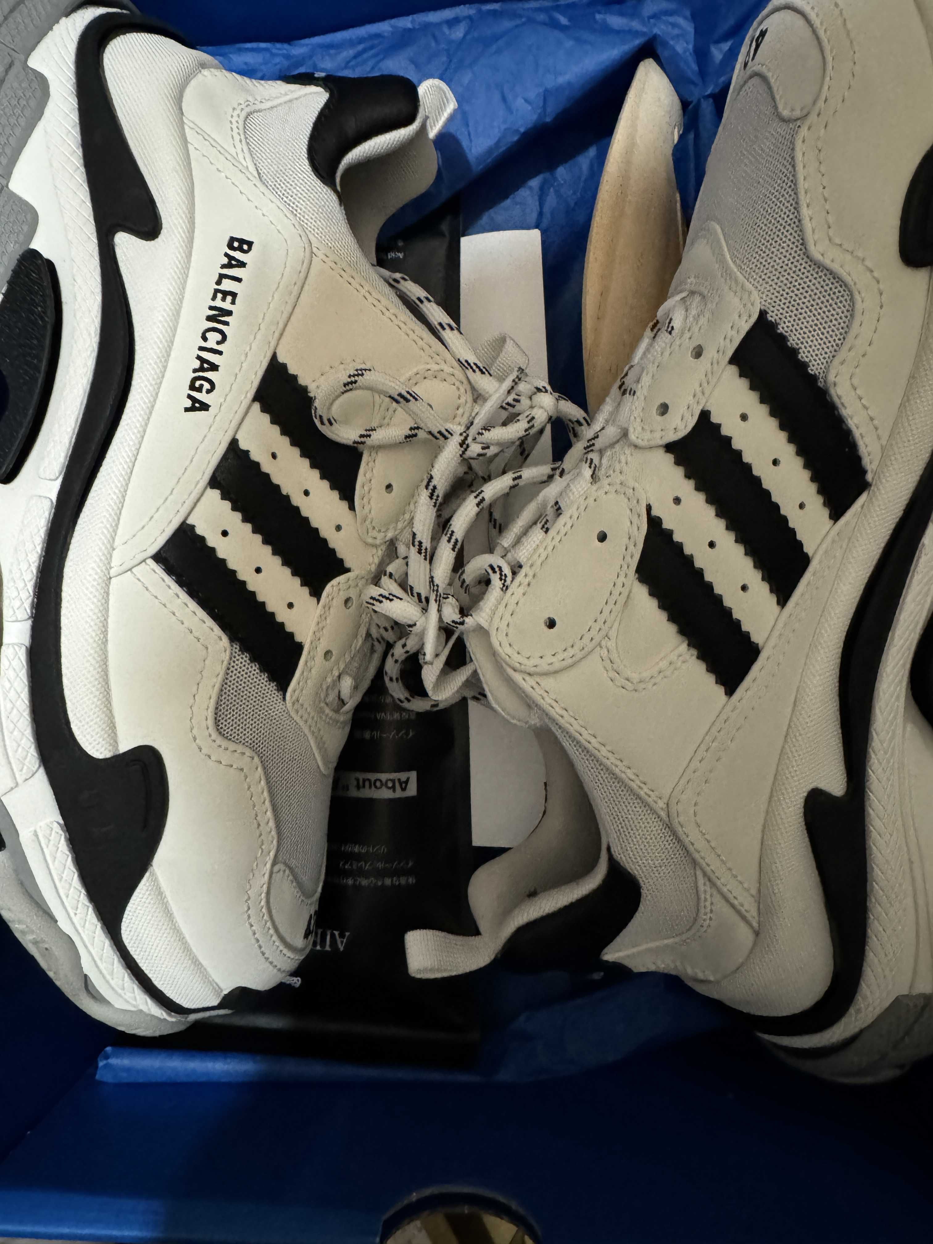 adidas × BALENCIAGA Triple S "White"