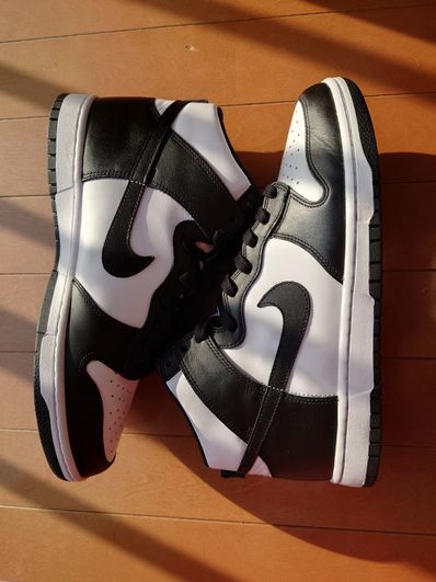 Nike Dunk High "Black and White"