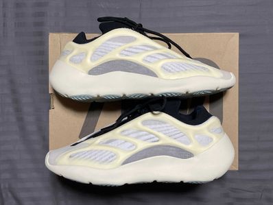 adidas YEEZY 700V3 "Azael"