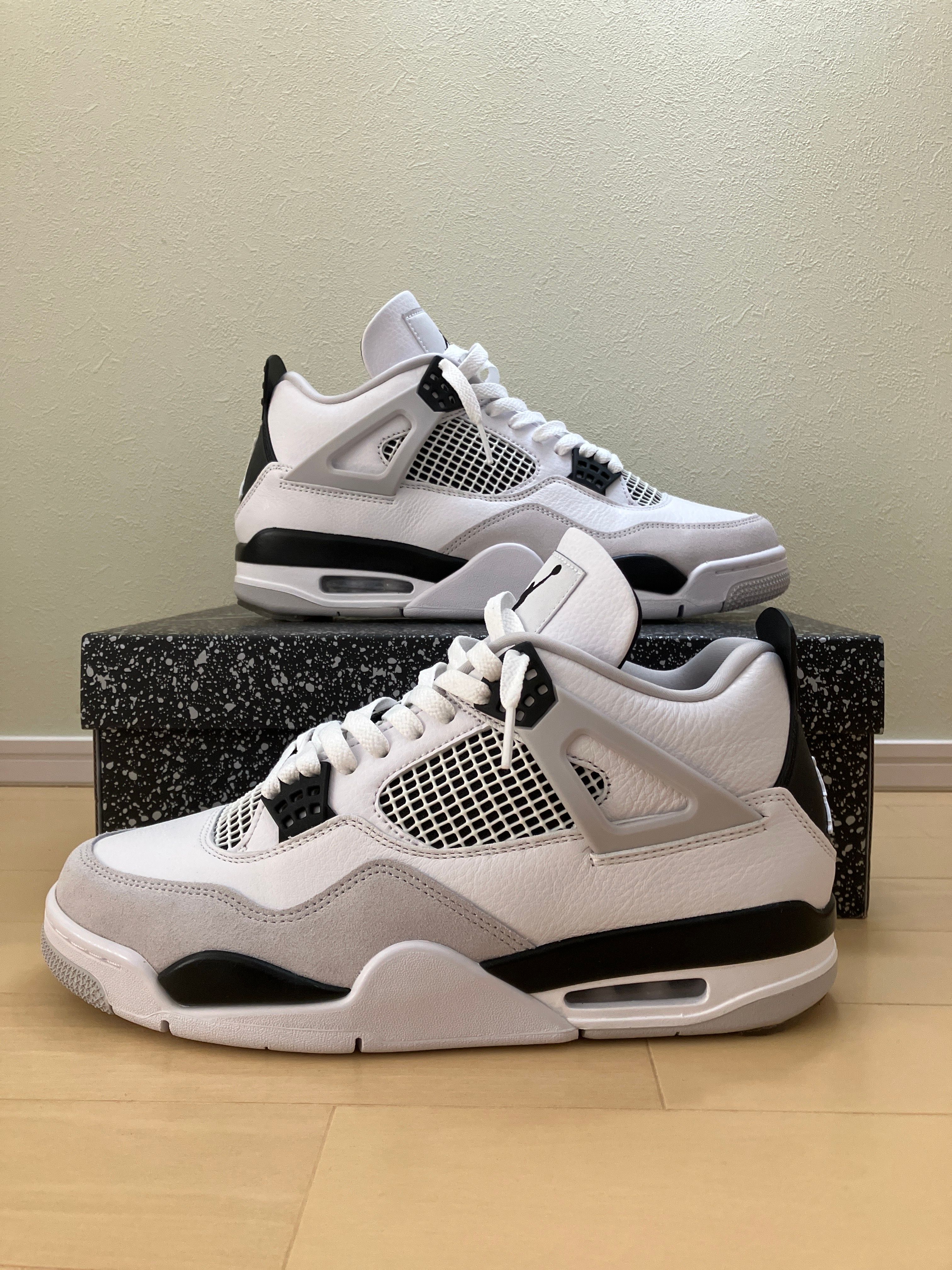 Nike Air Jordan 4 "Military Black"