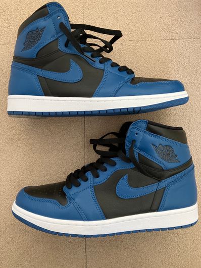 Nike Air Jordan 1 Retro High OG "Dark Marina Blue"