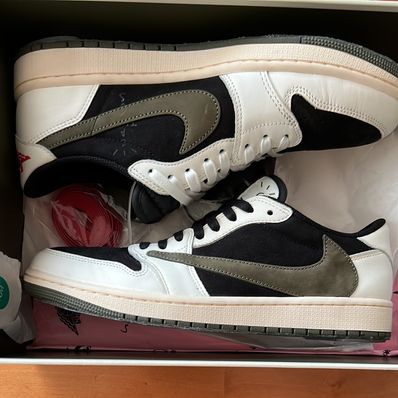 Travis Scott × Nike Women's Air Jordan 1 Low OG "Medium Olive"