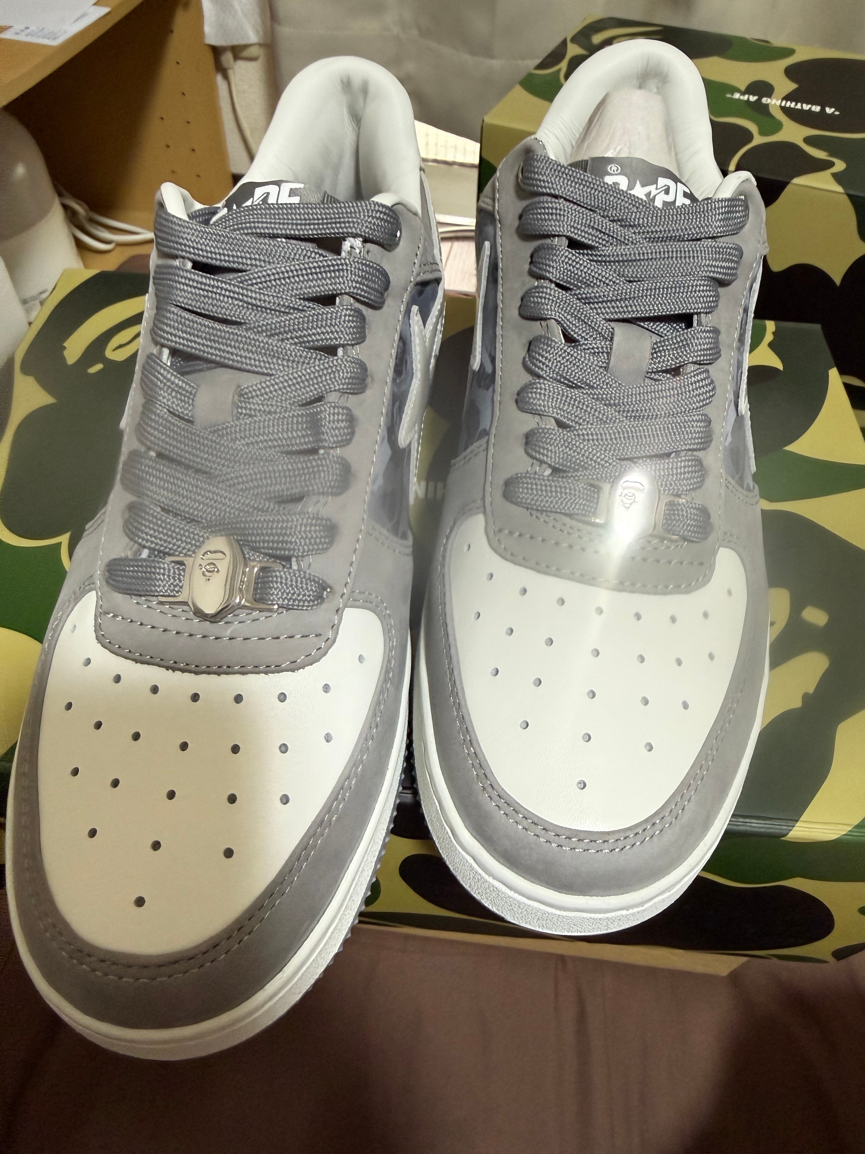 A BATHING APE®︎ BAPE STA PATENT "Gray"