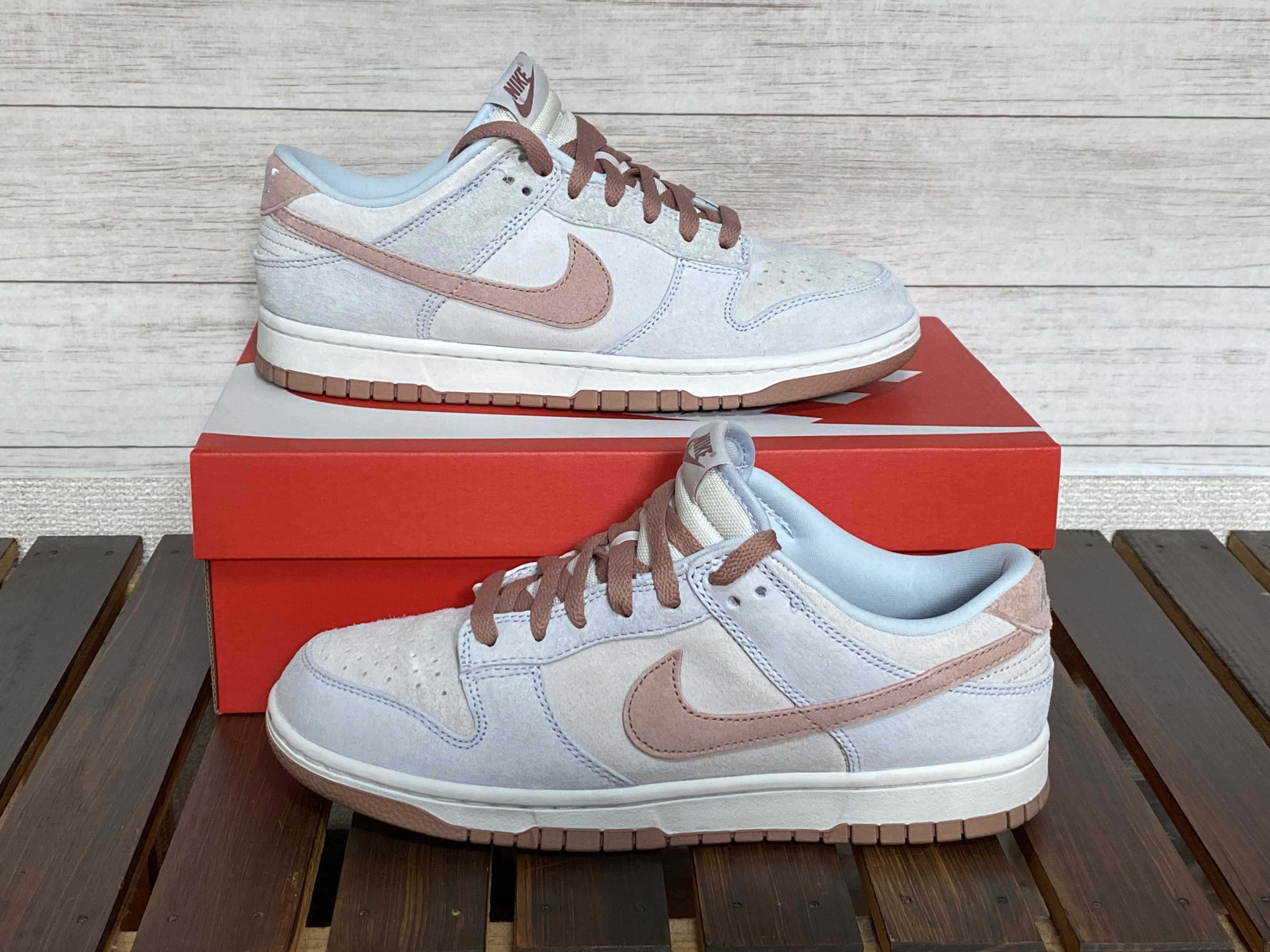 Nike Dunk Low "Fossil Rose"