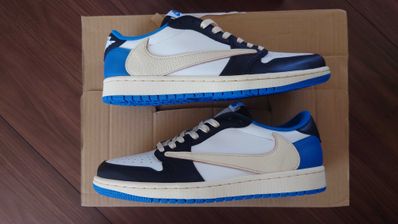 Travis Scott × fragment design × Nike Air Jordan 1 Low OG SP "Military Blue"
