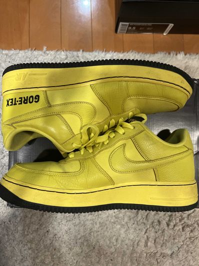 Nike Air Force 1 Low Gore-Tex "Dynamic Yellow"