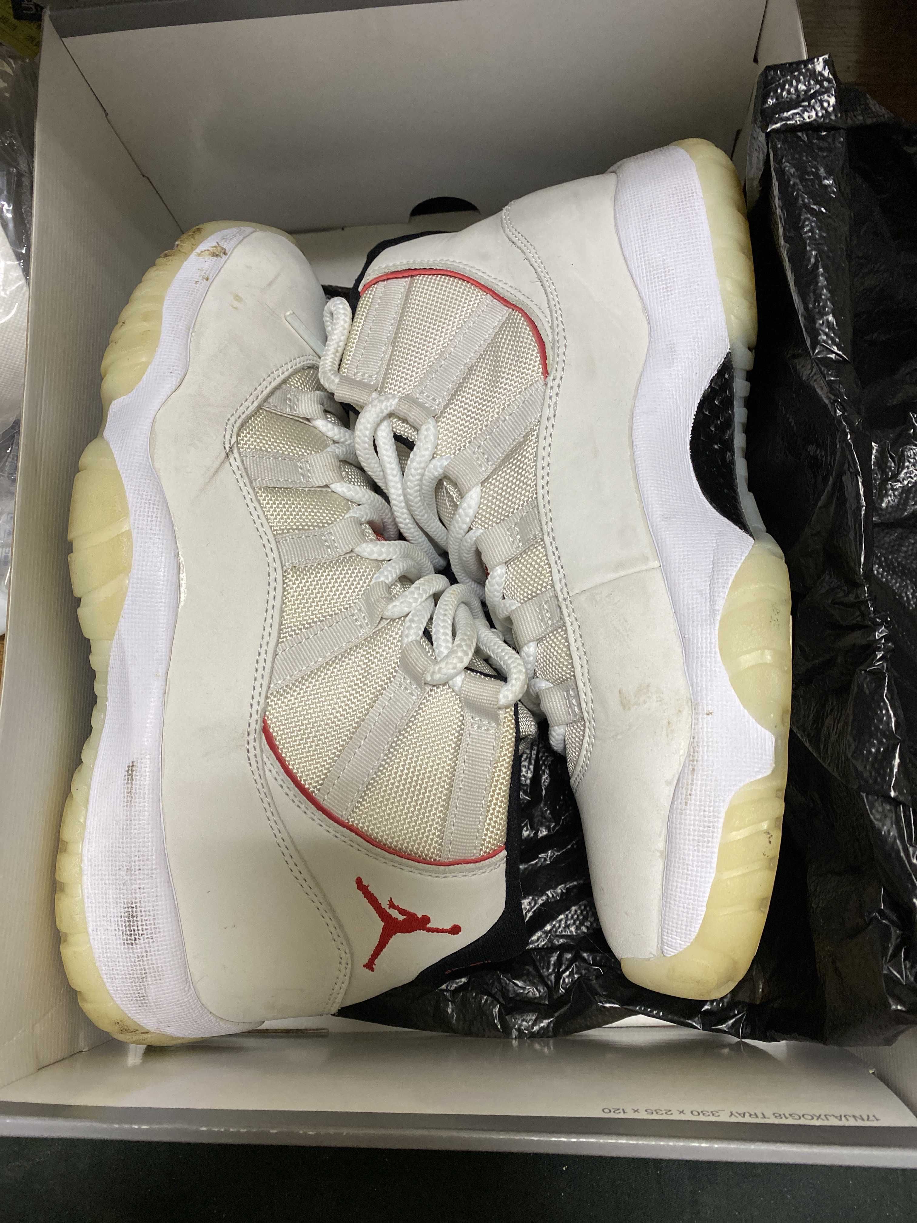 Nike Air Jordan 11 Retro "Platinum Tint"