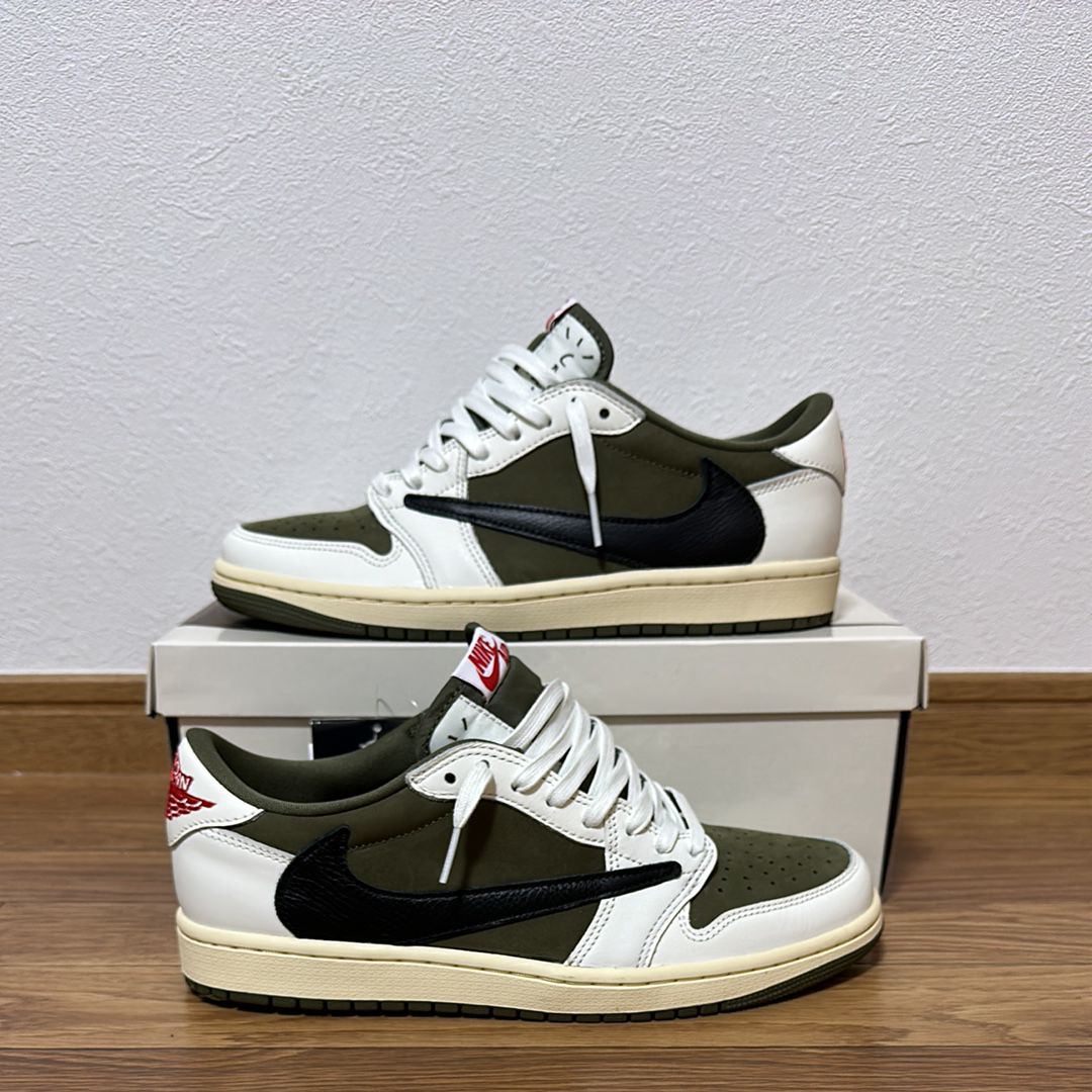 Travis Scott × Nike Air Jordan 1 Low OG SP "Reverse Olive"
