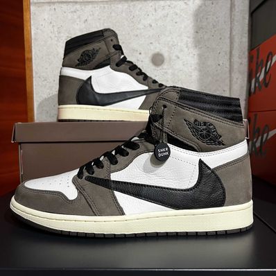 Travis Scott × Nike Air Jordan 1 Retro High OG TS SP "Sail/Dark Mocha"
