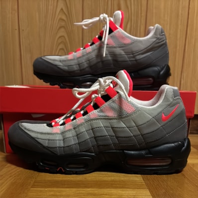 Nike Air Max 95 OG "White/Solar Red"