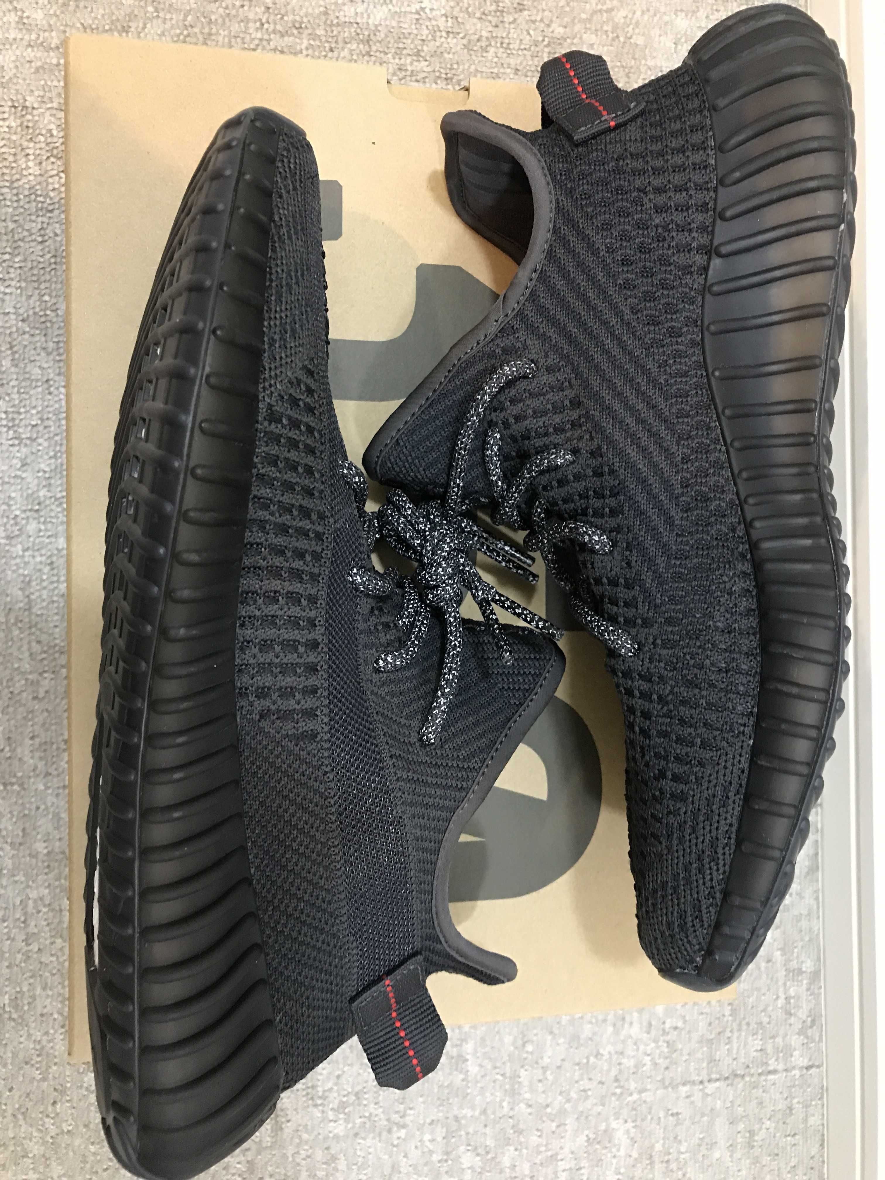 adidas YEEZY Boost 350 V2 "Black"