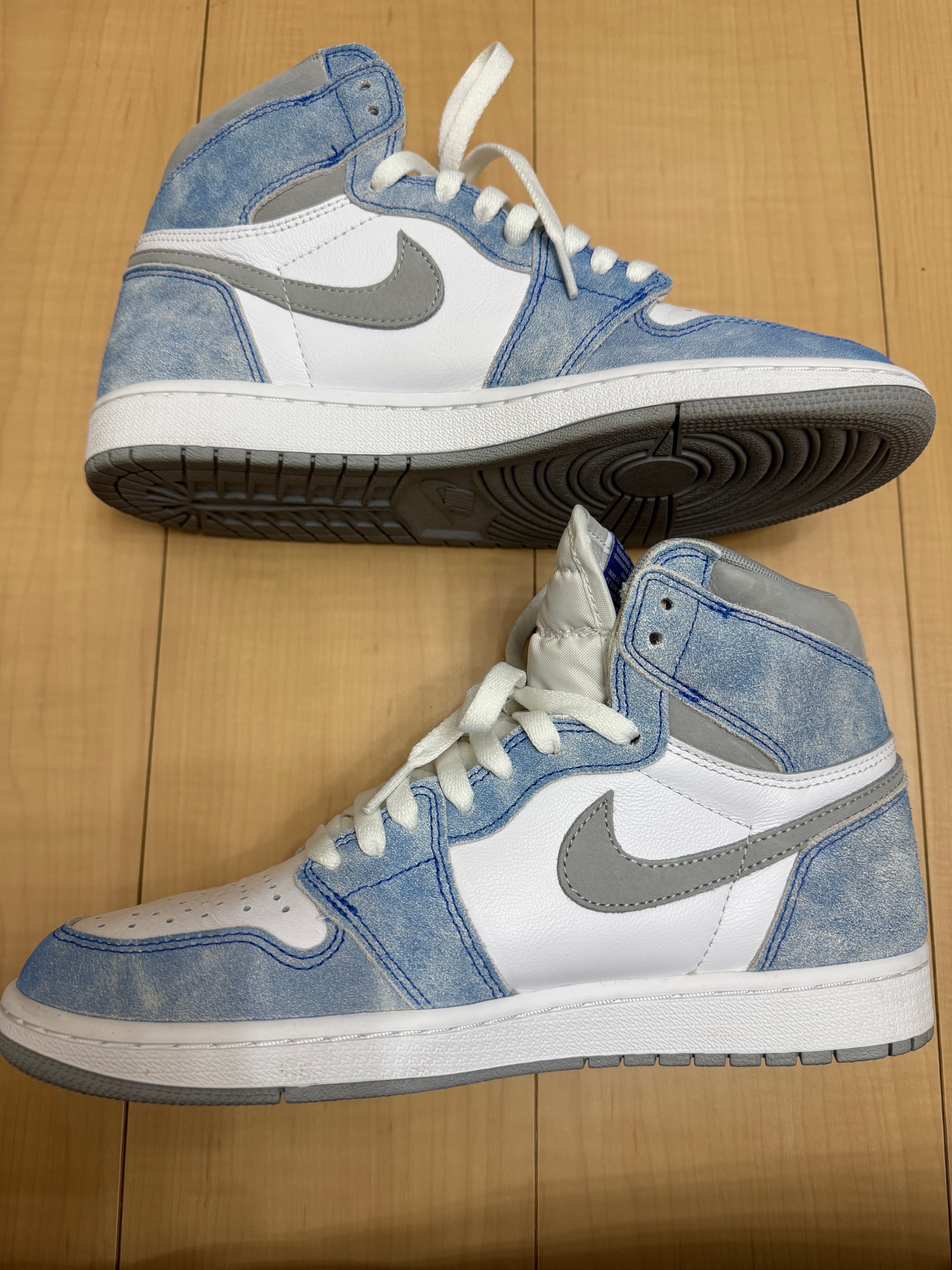 Nike Air Jordan 1 High OG "Hyper Royal"