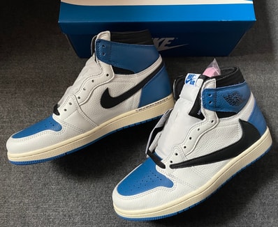 Travis Scott × fragment design × Nike Air Jordan 1 Retro High OG SP "Military Blue"