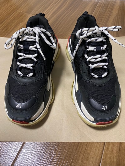 BALENCIAGA Triple S "Black/Red"