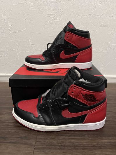 Nike Air Jordan 1 Retro High OG "Bred/Banned" (2016)