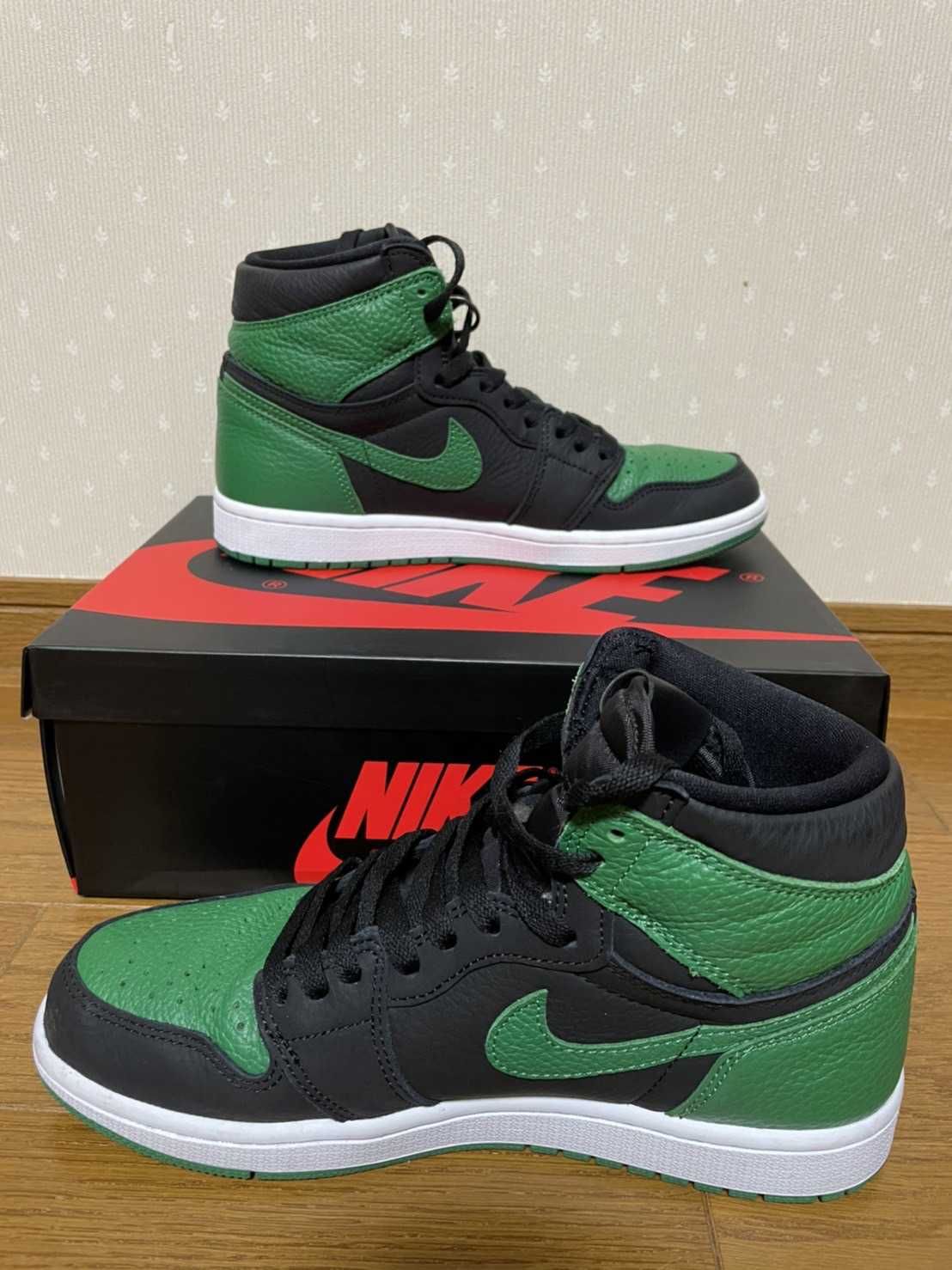 Nike Air Jordan 1 Retro High OG "Black/Pine Green" (2020)      