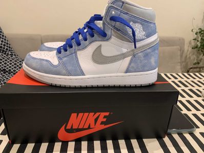Nike Air Jordan 1 High OG "Hyper Royal"