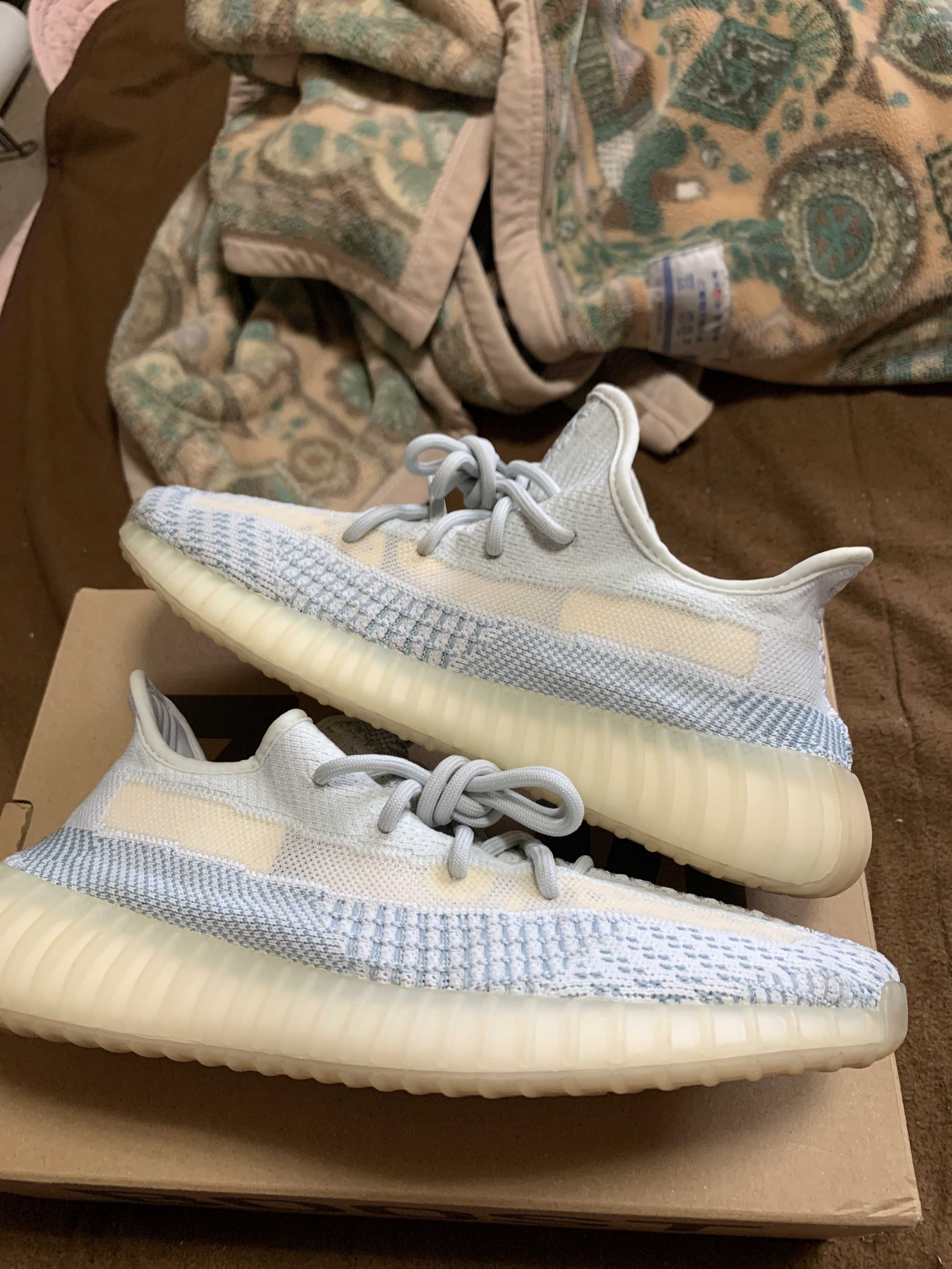 adidas YEEZY Boost 350 V2 "Cloud White"