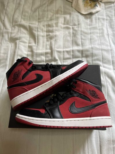 NIKE AIR JORDAN 1 MID "GYM RED BLACK"