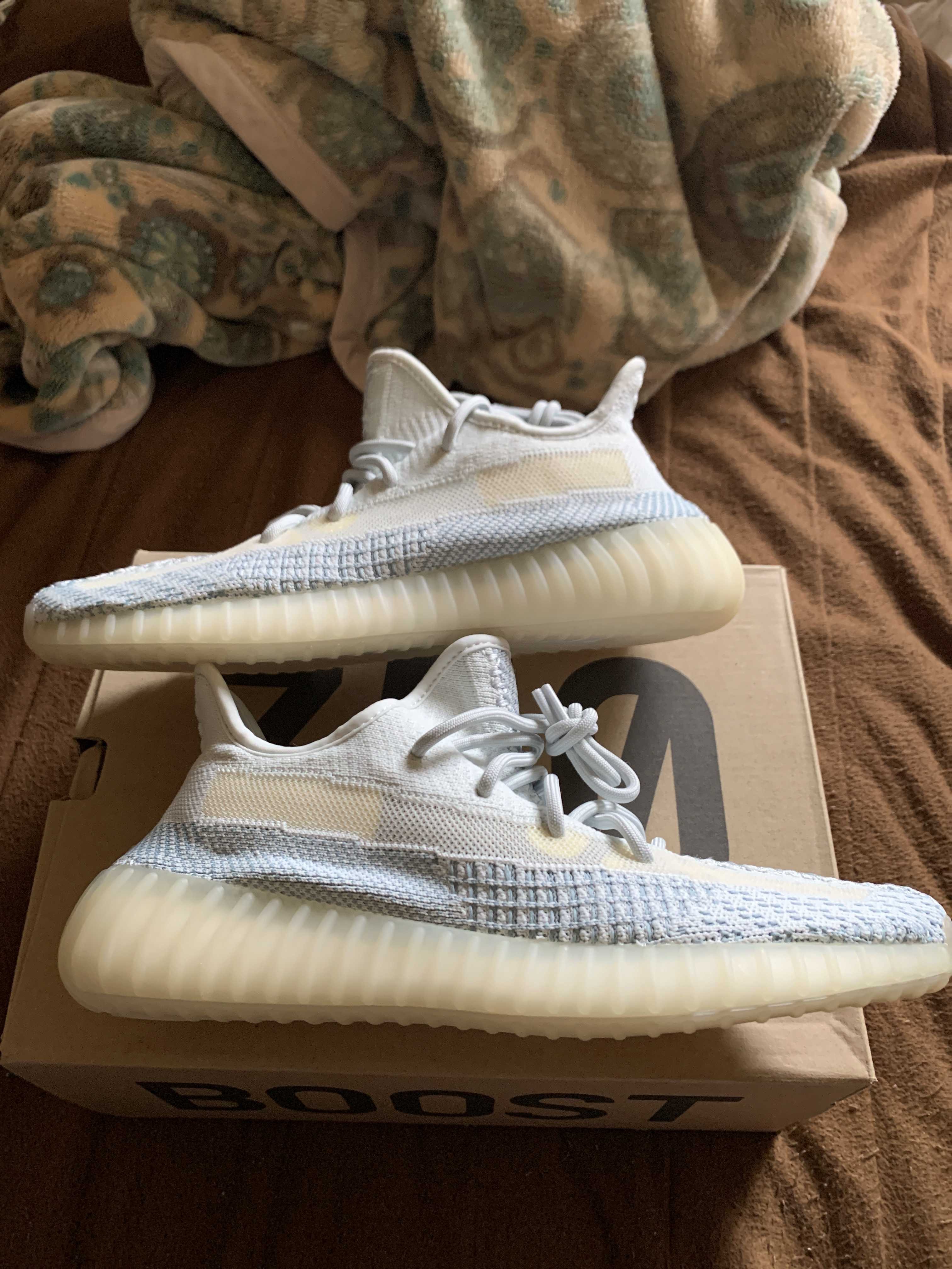 adidas YEEZY Boost 350 V2 "Cloud White"