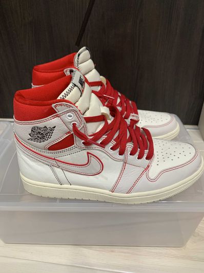 Nike Air Jordan 1 Retro High OG "Sail/University Red"
