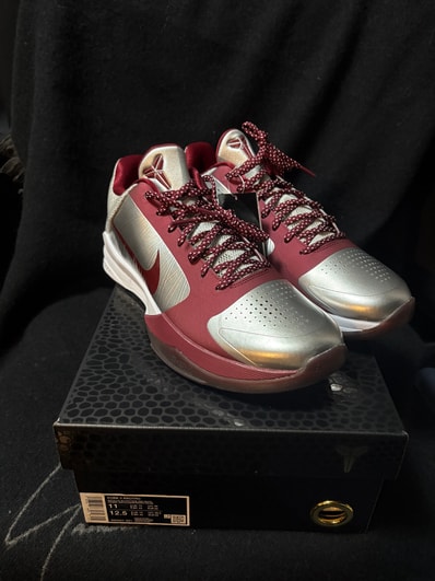 Nike Kobe 5 Protro "Lower Merion Aces Away"