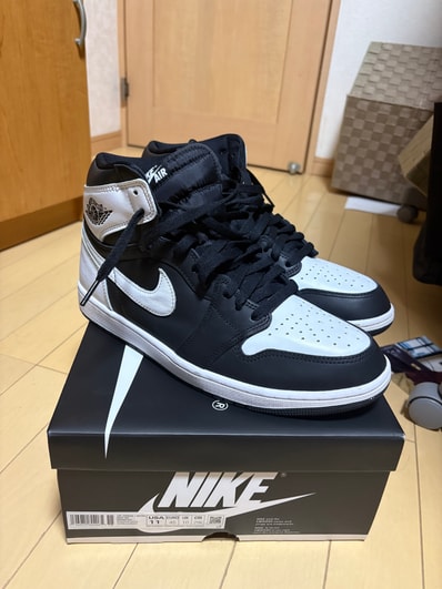 Nike Air Jordan 1 Retro High OG "Black/White"