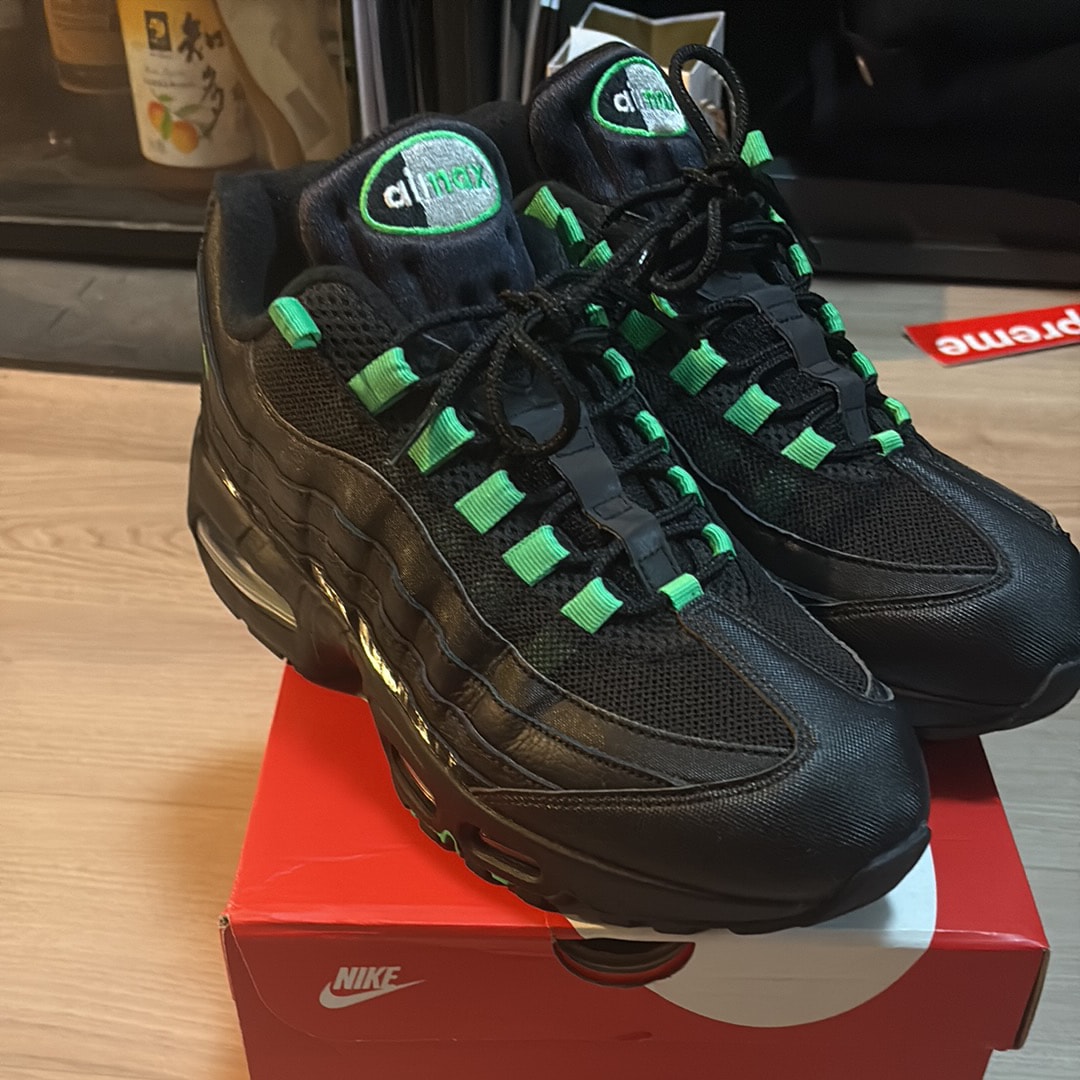 Nike Air Max 95 OG Big Bubble "Green Shock"