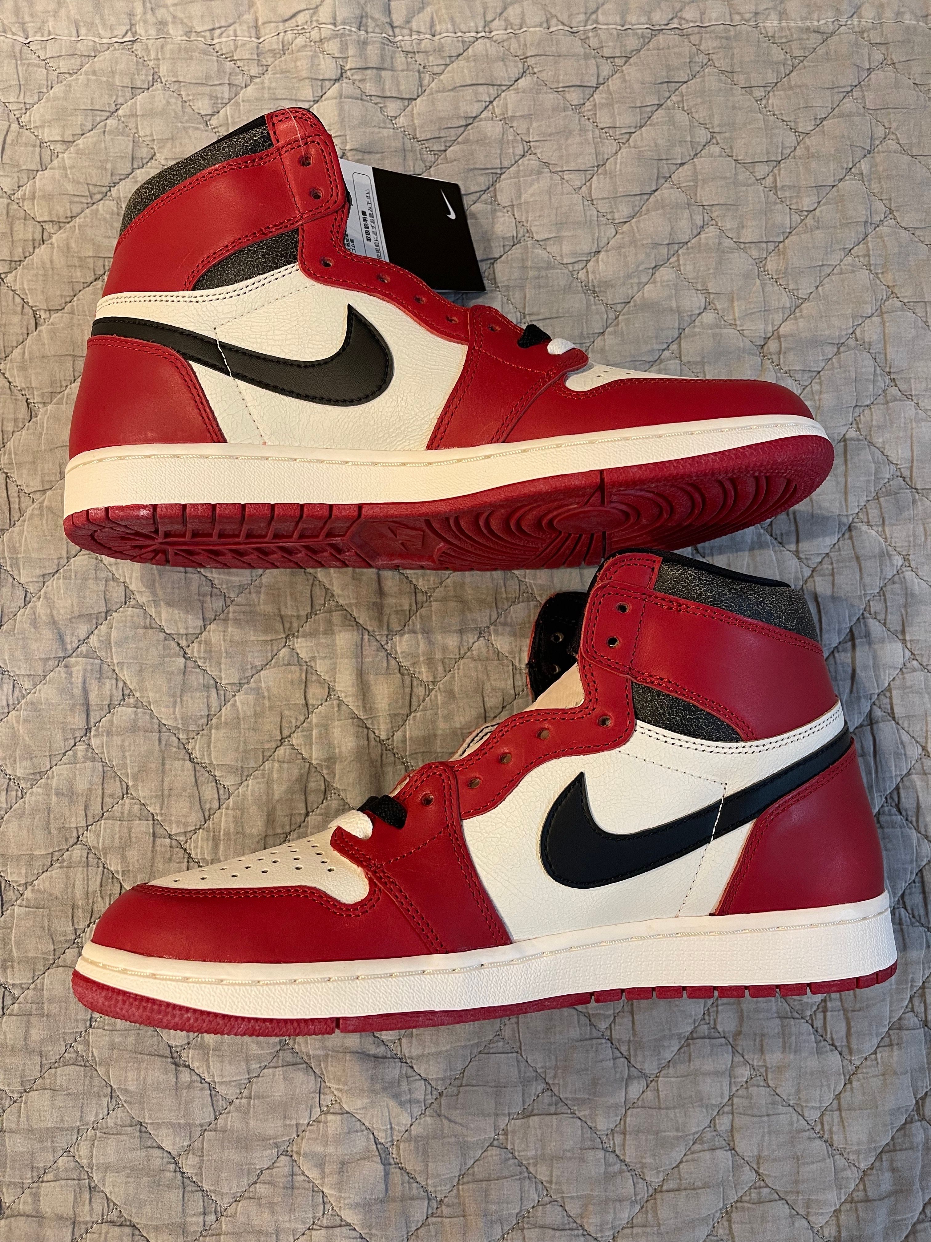 Nike Air Jordan 1 High OG "Lost & Found/Chicago"