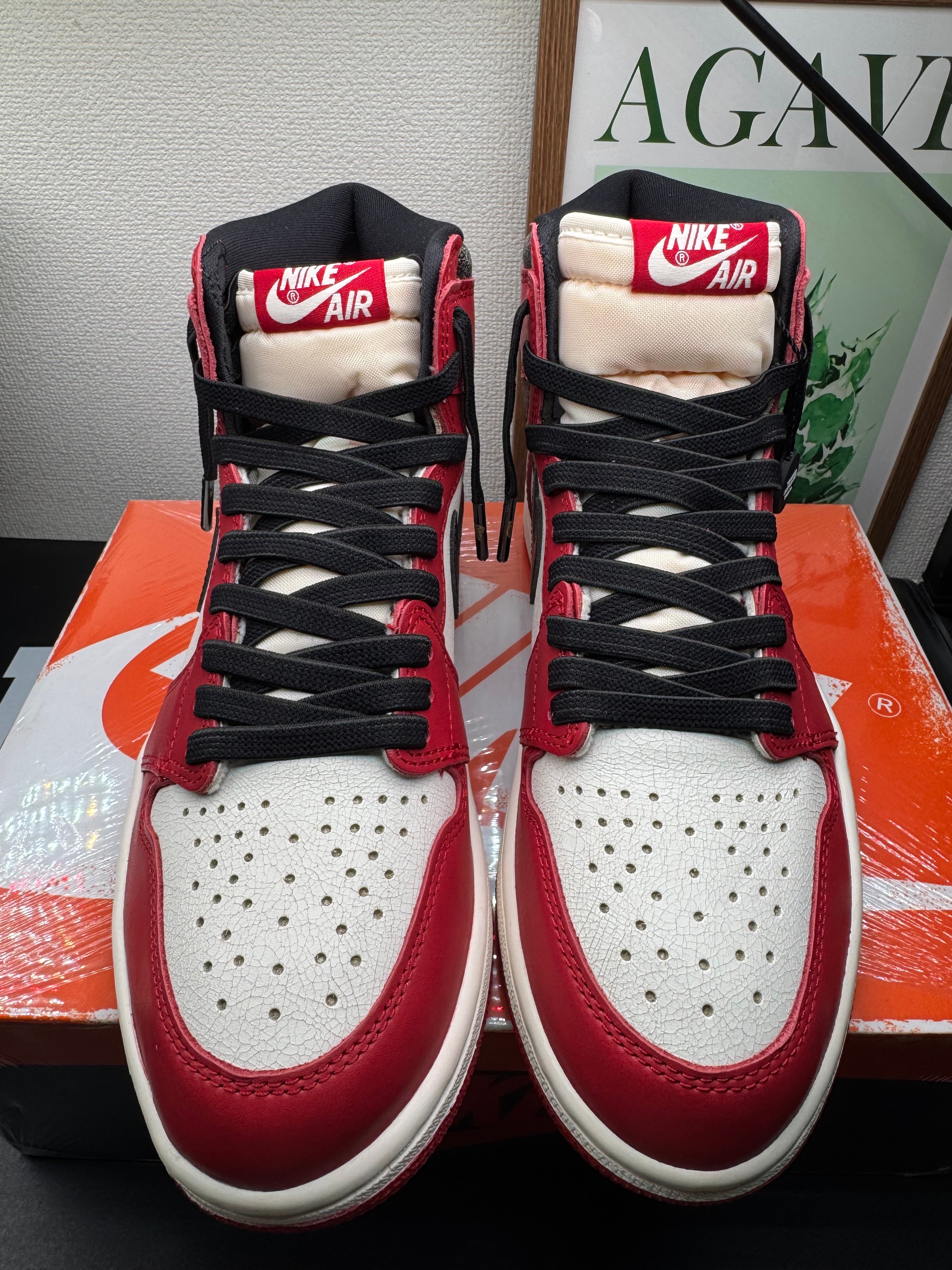 Nike Air Jordan 1 High OG "Lost & Found/Chicago"