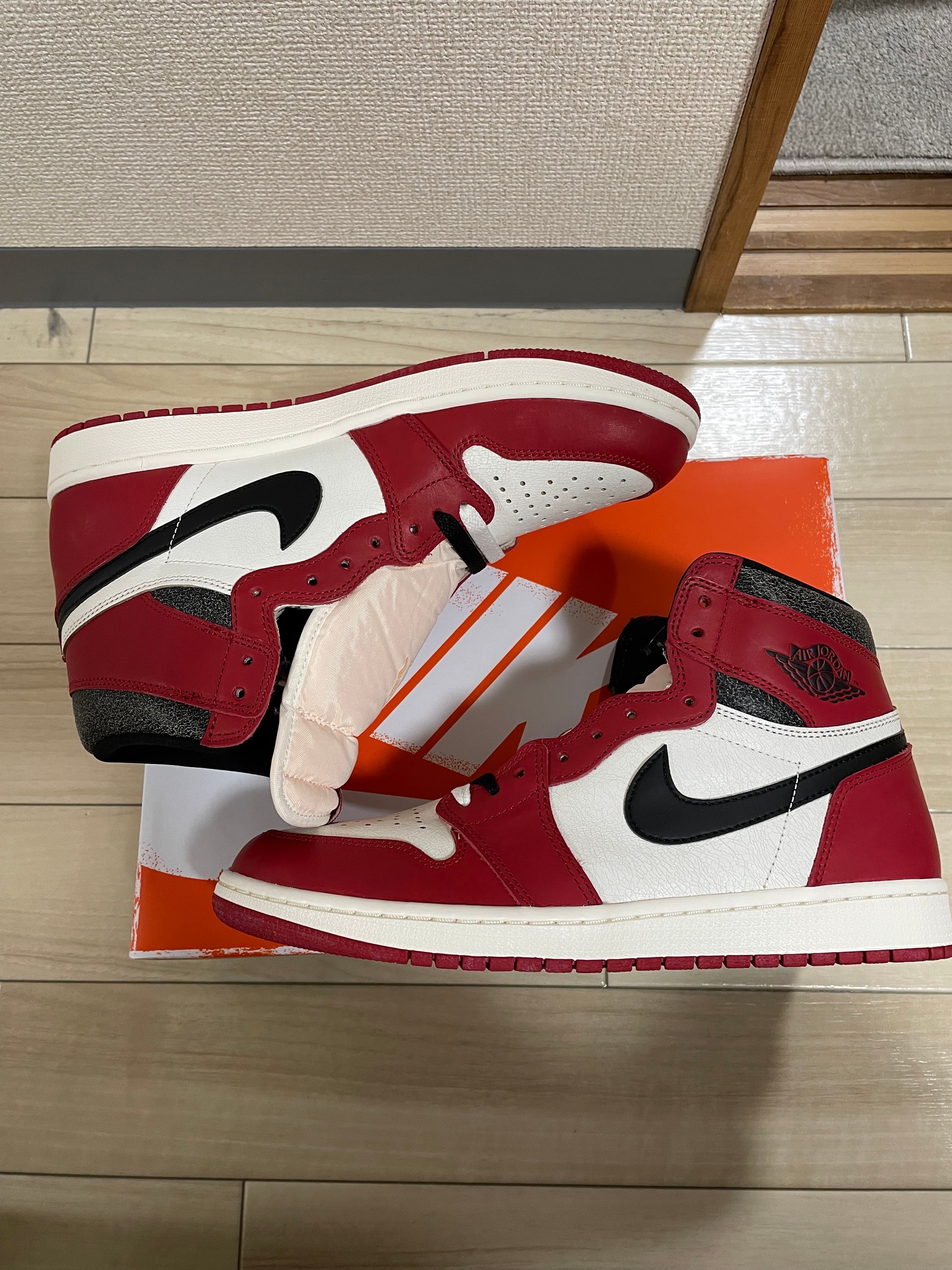 Nike Air Jordan 1 High OG "Lost & Found/Chicago"