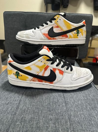 Nike SB Dunk Low "Raygun Tie-Dye/White"