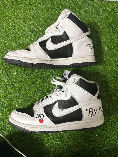 Supreme × Nike SB Dunk High By Any Means "White Black"