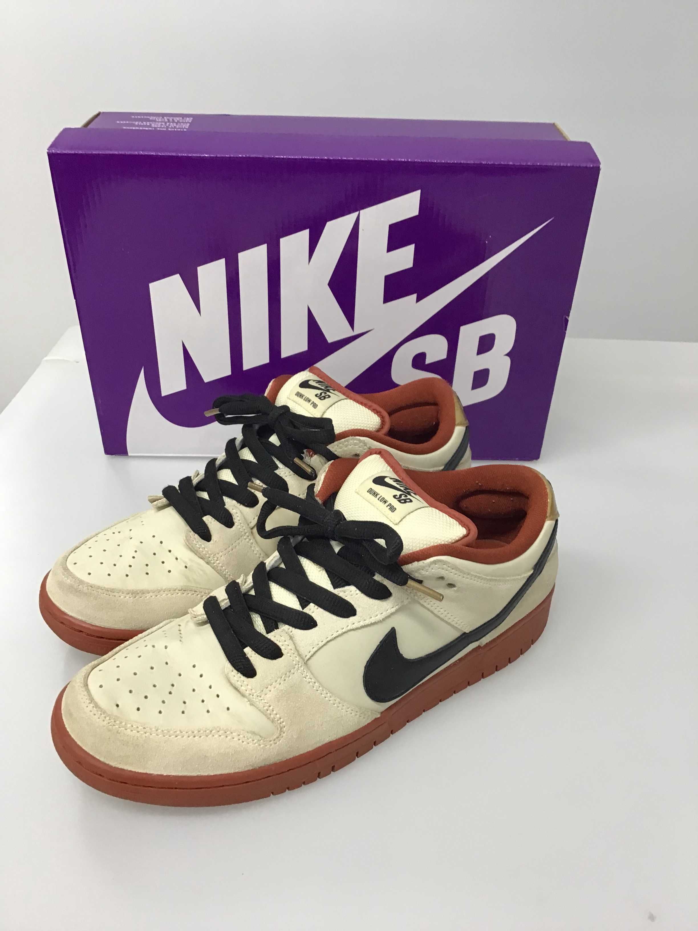 Nike SB Dunk Low Pro "Hennessy"